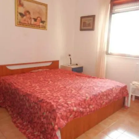 Azzurromare Apt Lägenhet