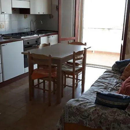 Azzurromare Apt Lägenhet